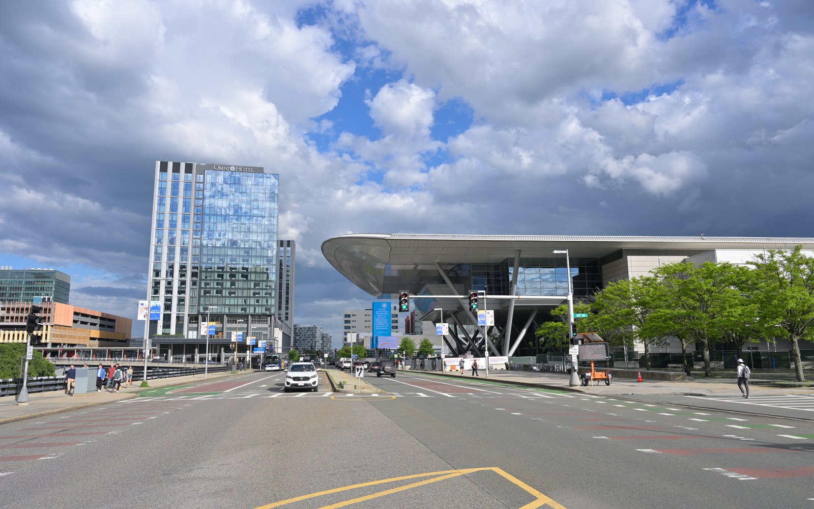 The Omni Boston Hotel at the Seaport on the left and the Menino Convention & Exhibition Center on the right, seen from Summer Street
